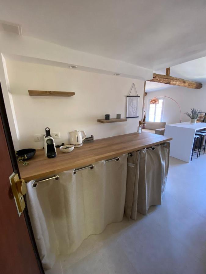 Apartment With Mediterranean Charm In The Heart Of The Provencal Market Антиб Экстерьер фото