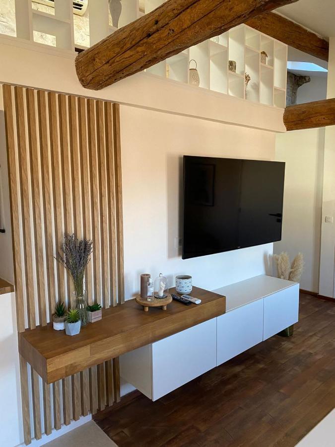 Apartment With Mediterranean Charm In The Heart Of The Provencal Market Антиб Экстерьер фото